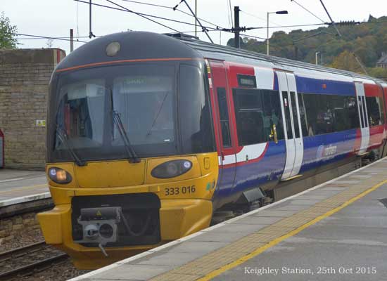 Keighley station train
