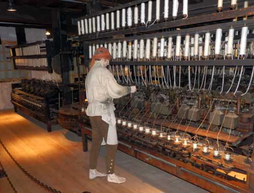 Spinning Jenny powered by Arkwrights Water Frame at Helmshore Cotton Museum