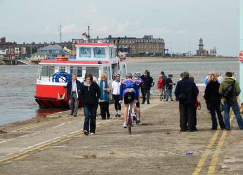 Knott End ferry to Fleetwood